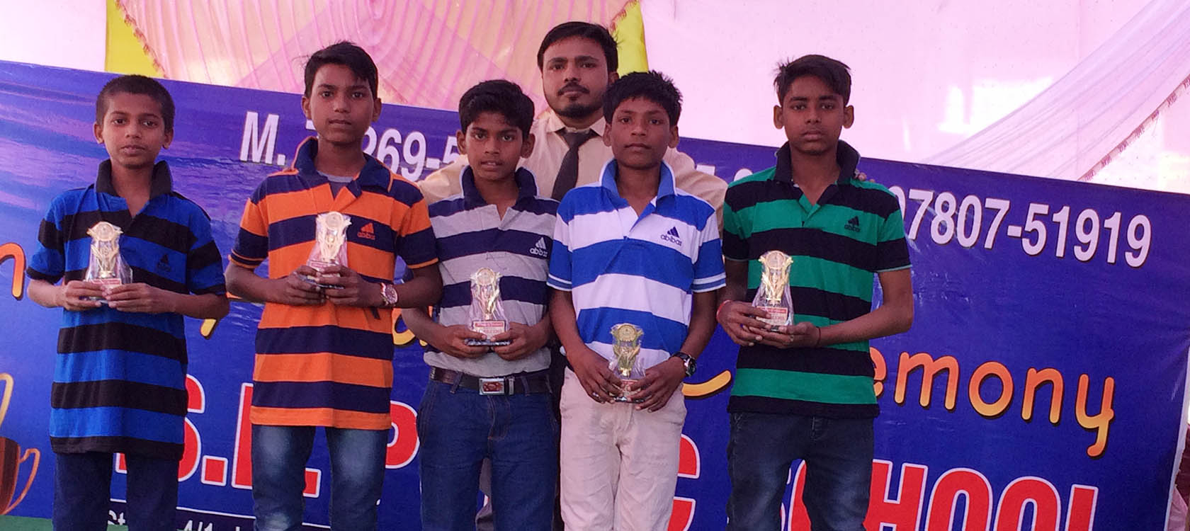 HIP HOP DANCE STUDENTS AWARDED